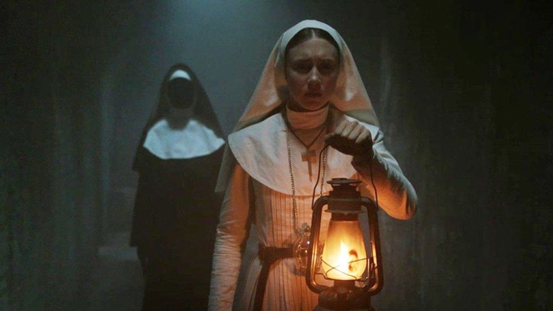 The Nun hay Ác Quỷ Ma Sơ (2018) là một tác phẩm đáng chú ý trong vũ trụ The Conjuring