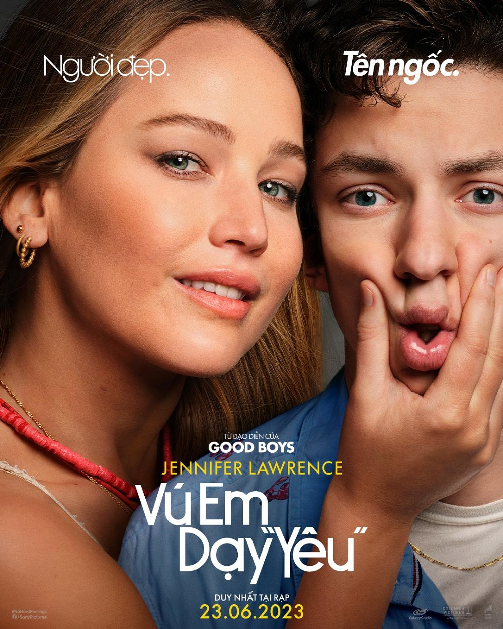 Jennifer Lawrence duyên dáng trong Vú Em Dạy 'Yêu. Ảnh sưu tầm
