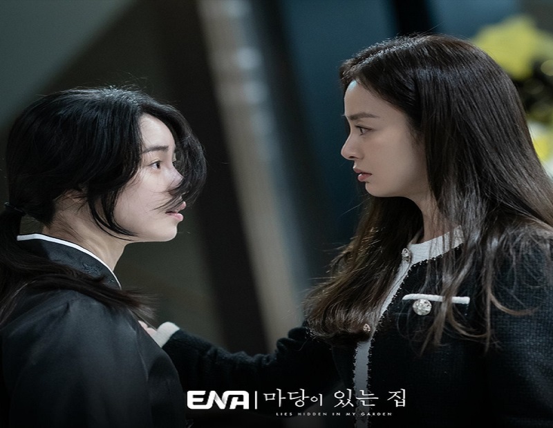 Rating phim mới vẫn tăng mạnh dù Kim Tae Hee lép vế trước Lim Ji Yeon. Ảnh sưu tầm