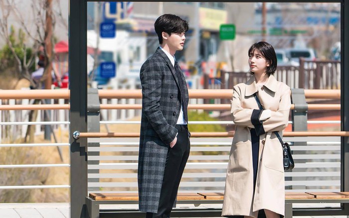 Sự kết hợp giữa Lee Jong Suk và Suzy đã tạo nên điểm hấp dẫn của bộ phim