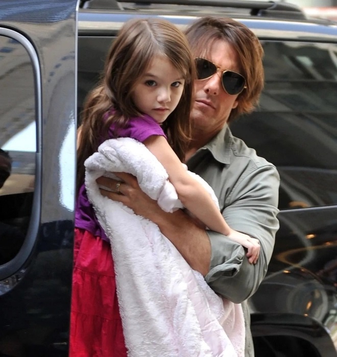 Sau 10 năm xa cách, Tom Cruise cuối cùng sắp đoàn tụ với con gái Suri Cruise