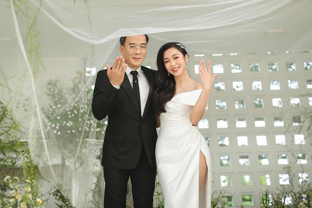 Nữ ca sĩ và 'vua cá koi' từng tổ chức đám cưới hoành tráng vào tháng 5/2022