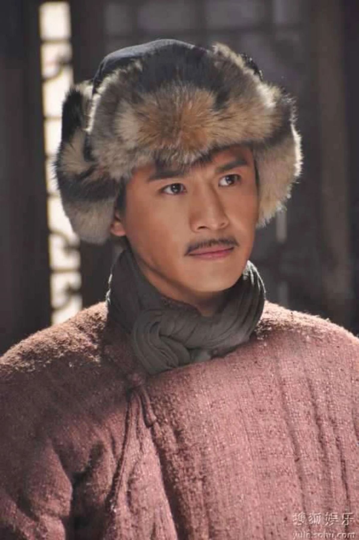 Kiều Chấn Vũ đảm nhận vai Trương Kiệt - một tên “mã tặc” phong trần nhưng có tài ăn nói