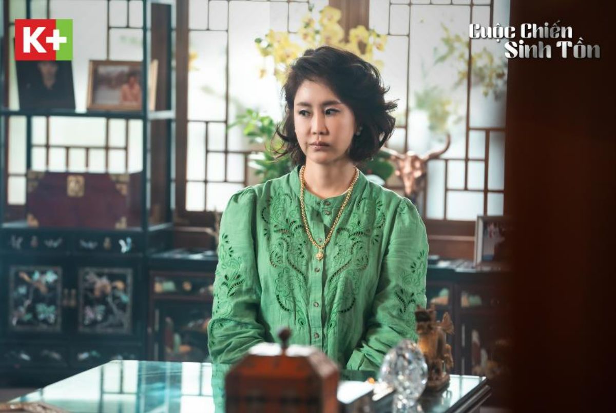 Shin Eun Kyung của Penthouse tái hợp cùng biên kịch Kim Soon Ok trong Cuộc Chiến Sinh Tồn