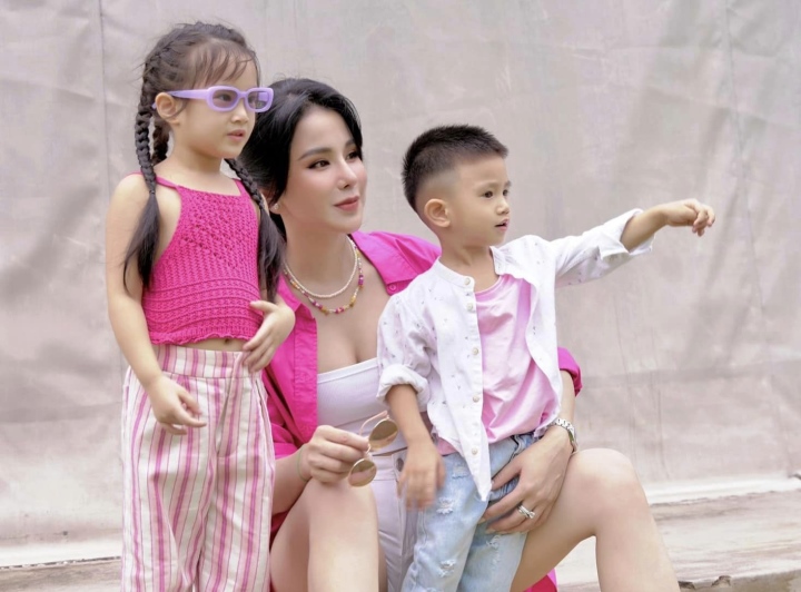 Diệp Lâm Anh từ chối đề nghị cho căn nhà 30 tỷ để đổi lấy con của chồng cũ: “Trẻ con không phải là món đồ, chúng được quyền cùng nhau phát triển”