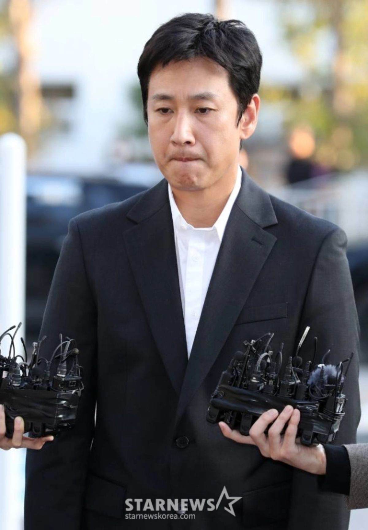 Cơ quan Pháp y Quốc gia Hàn Quốc vừa công bố kết quả xét nghiệm 100 sợi tóc của Lee Sun Kyun