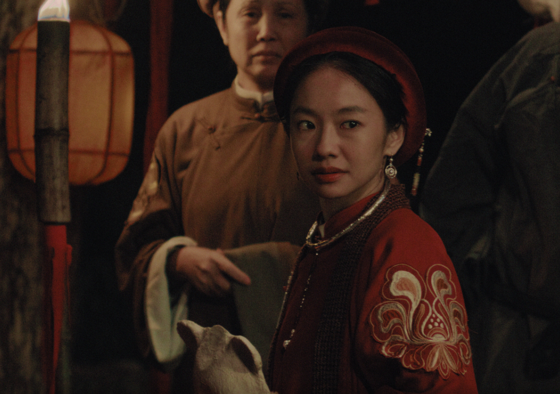 Diễn viên Hoàng Hà (từng đóng vai Dao Ánh trong Em và Trịnh) trong phim Kẻ Ăn Hồn