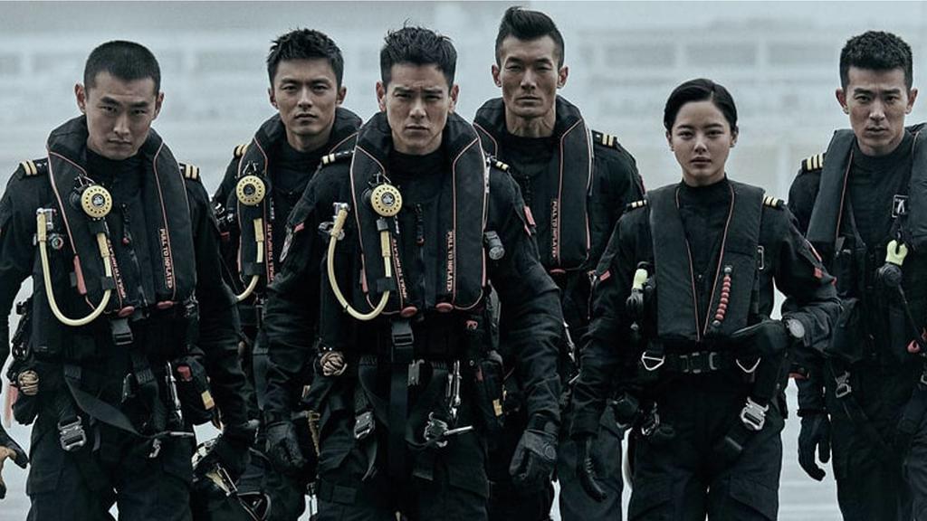 Đội Cứu Hộ Khẩn Cấp là câu chuyện về những người cảnh sát biển Trung Quốc