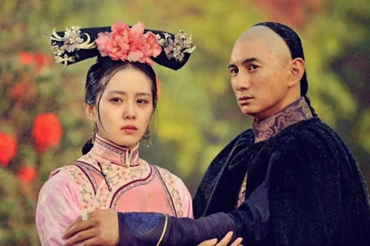 Bộ Bộ Kinh Tâm là một trong những bộ phim cổ trang Trung Quốc kinh điển, giúp nhiều tên tuổi, điển hình như Lưu Thi Thi vụt sáng thành ngôi sao nổi tiếng