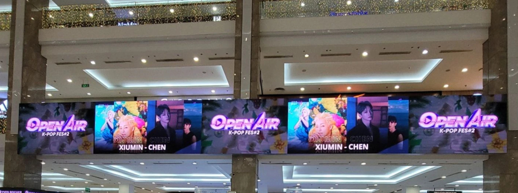 Đơn vị tổ chức liên tục chạy quảng cáo về hai đêm đại nhạc hội ở Mỹ Đình suốt hai tháng qua. Ảnh: BOM Entertainment.