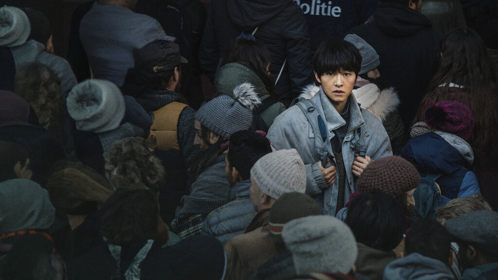 Khi mới phát sóng, Song Joong Ki phải nhận những ý kiến không tốt về diễn xuất và kịch bản phim