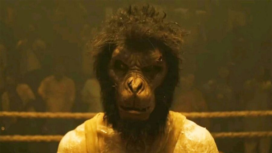 Monkey Man Báo Thù là một bộ phim hành động kinh dị được lấy cảm hứng từ truyền thuyết về vị Thần khỉ Hanuman - một vị thần nổi tiếng của Ấn Độ