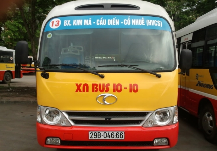 Xe bus số 13 Hà Nội
