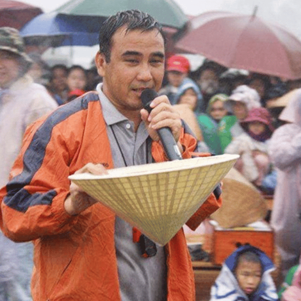 QuyenLinh8