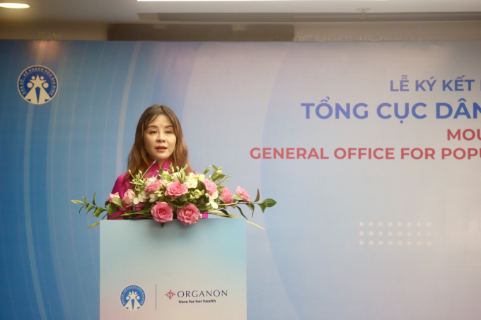 Bà Võ Thị Thúy Hà, Trưởng Đại diện Organon tại Việt Nam phát biểu tại Lễ ký kết