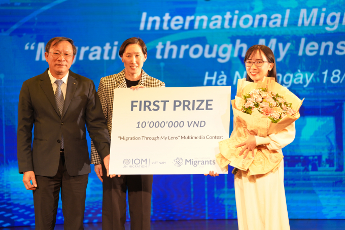 Giải nhất cuộc thi “Di cư qua lăng kính của tôi” được trao cho tác giả Lê Thảo Hương