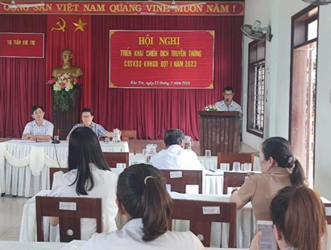 Tại hội nghị, các đại biểu đã thảo luận nêu lên những khó khăn của công tác DS-KHHGĐ của thị trấn Khe Tre.