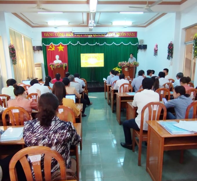 Trong 2 ngày 23, 24 tháng 3 năm 2023, Cục Thống kê tỉnh Bình Phước tổ Hội nghị tập huấn nghiệp vụ điều tra biến động dân số và kế hoạch hóa gia đình thời điểm 01/4/2023.