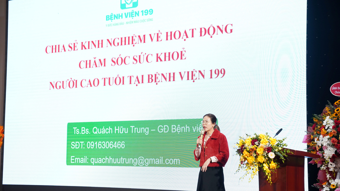 Các đại biểu phát biểu tham luận tại hội nghị.