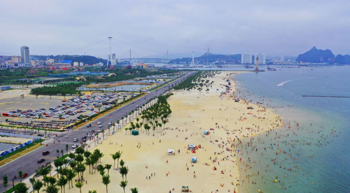 Biển Hạ Long