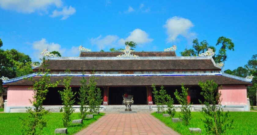 dien dai hung chua thien mu