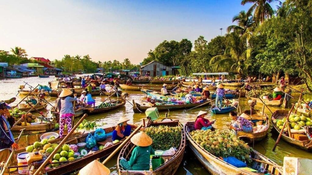Đánh-thức-tiềm-năng-du-lịch-đường-sông-Vĩnh-Long-4