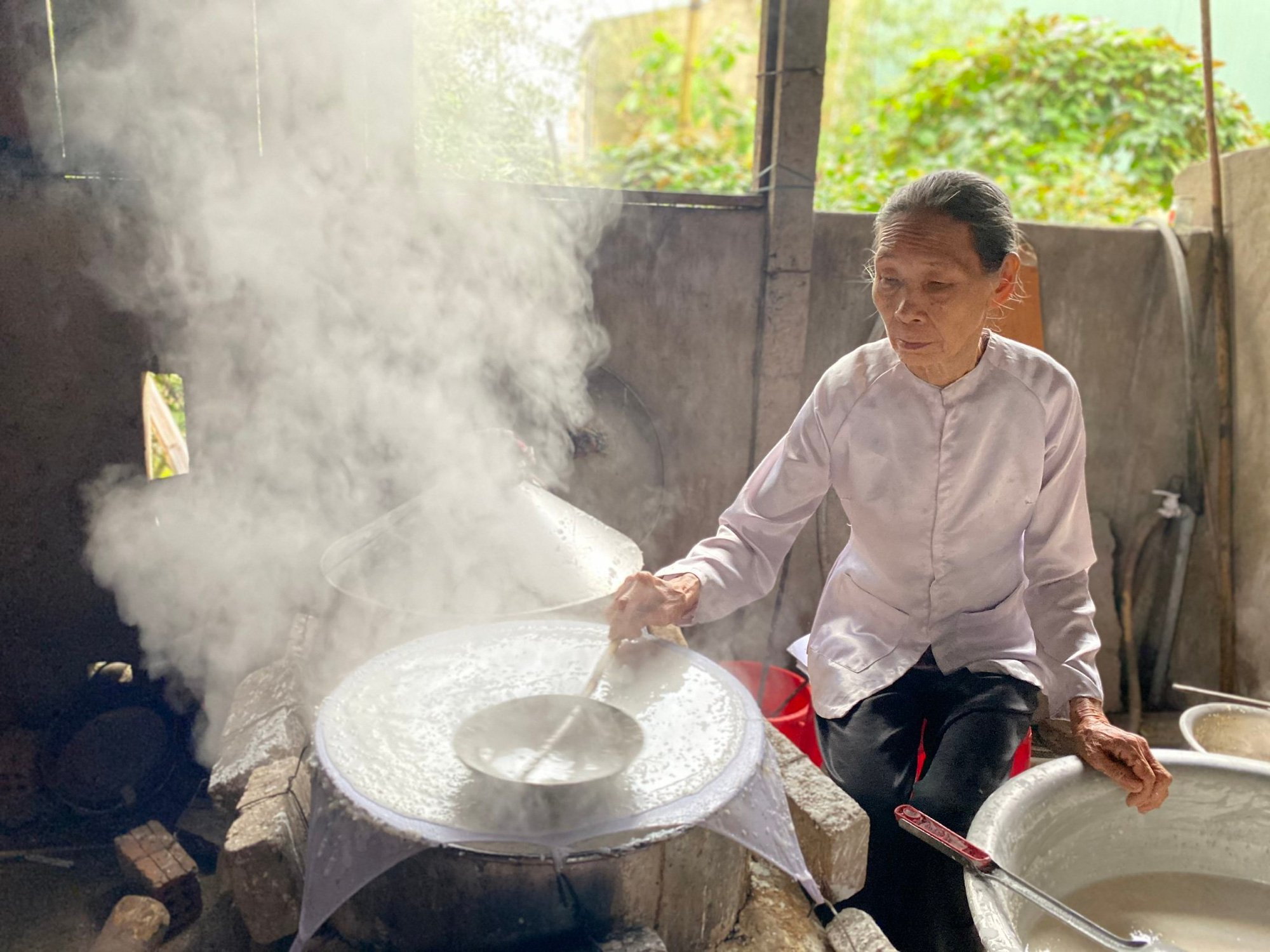 Làng-nghề-bánh-tráng-Hòa-Đa-2