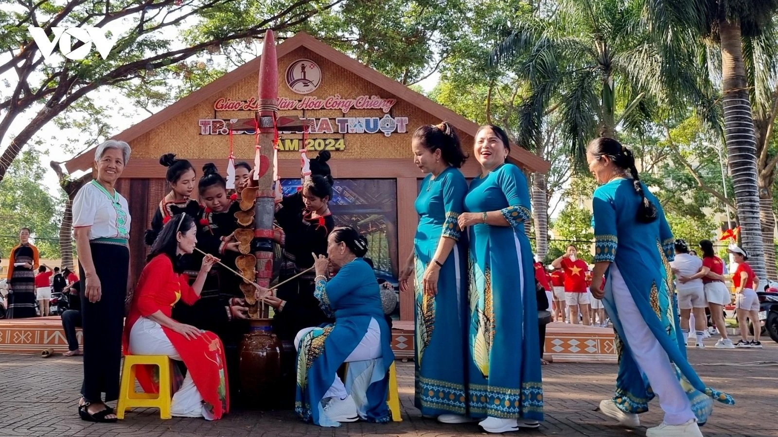 Làng-Văn-hóa-Du-lịch-Đắk-Răng-7