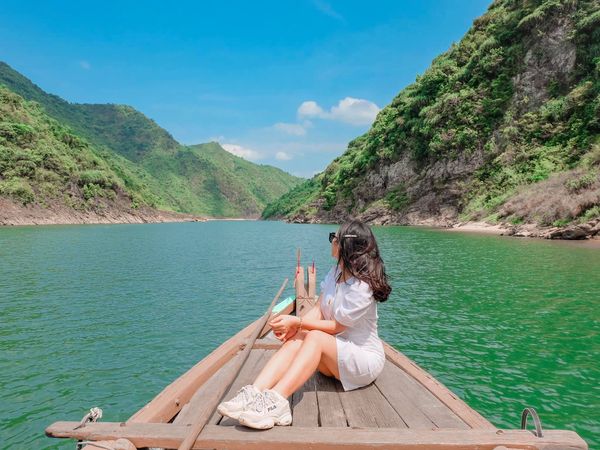 Hòn-Kẽm-Đá-Dừng-Khám-phá-kỳ-quan-thiên-nhiên-nơi-xứ-Quảng-14