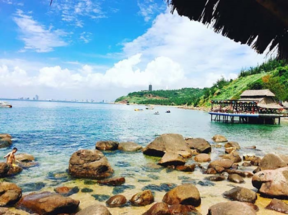 Top-những-bãi-biển-đẹp-nhất-cho-chuyến-du-lịch-Quảng-Nam-10