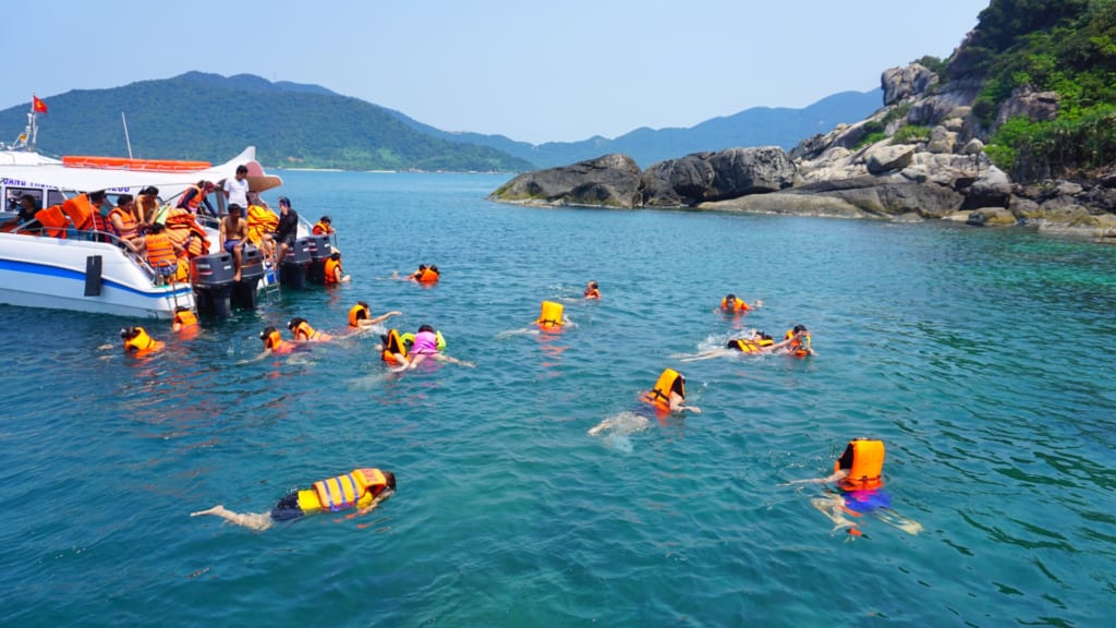 Top-những-bãi-biển-đẹp-nhất-cho-chuyến-du-lịch-Quảng-Nam-11