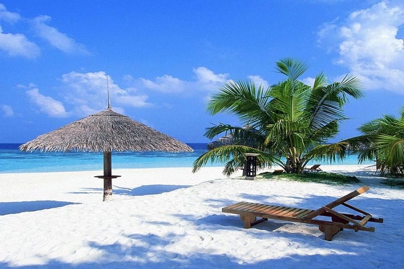 Top-những-bãi-biển-đẹp-nhất-cho-chuyến-du-lịch-Quảng-Nam-2