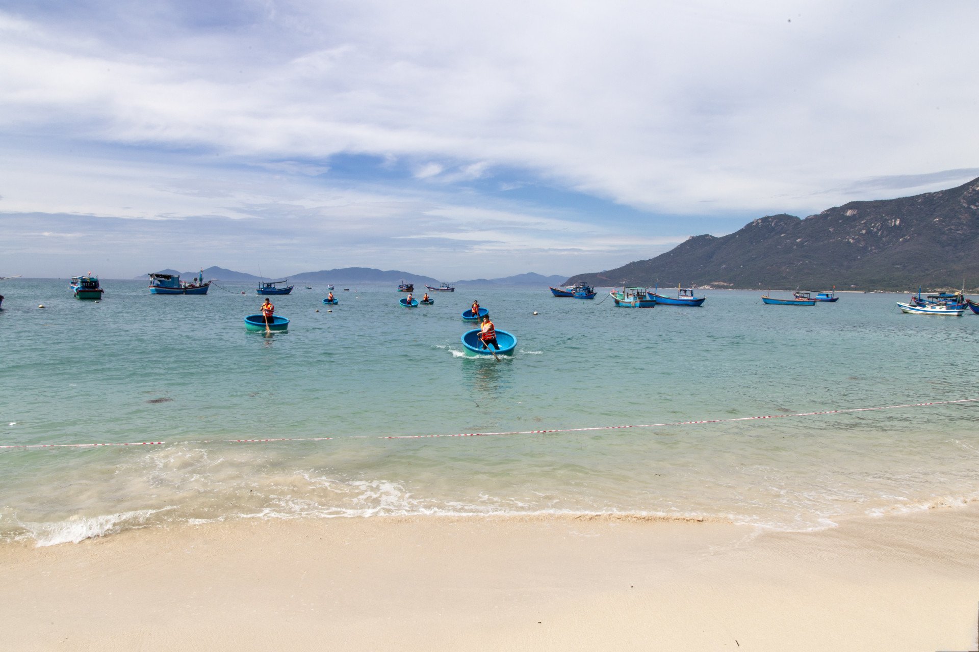 Trekking-Hòn-Hèo-Nha-Trang-Chinh-phục-đỉnh-cao-ngắm-trọn-vịnh-ngọc-9