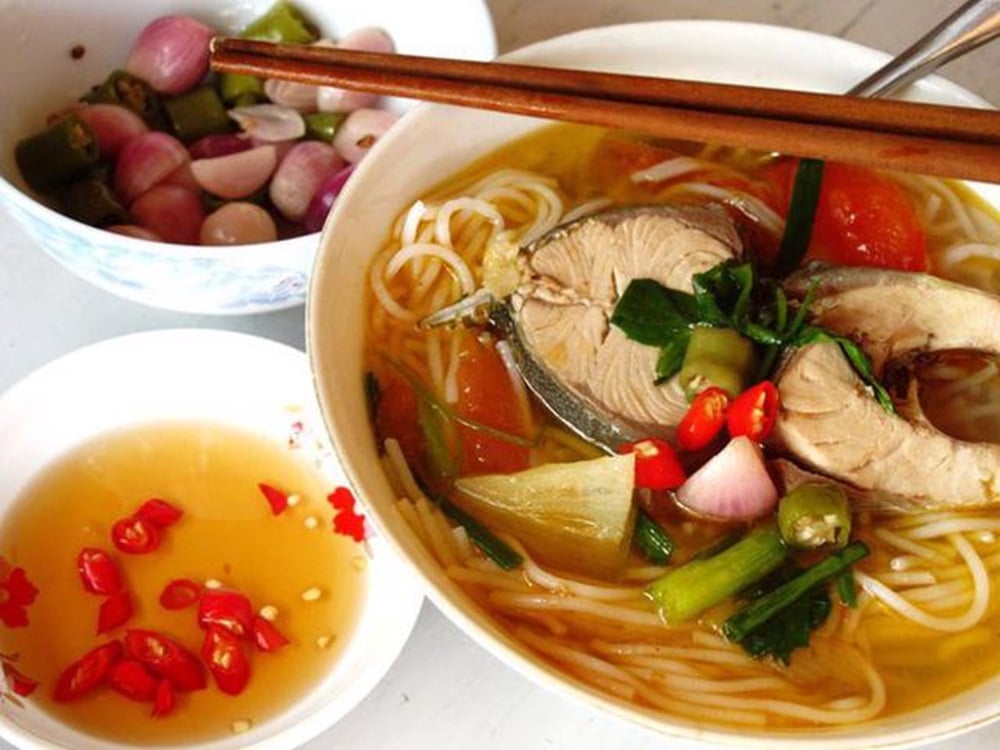 Say-lòng-với-món-bún-cá-ngừ-um-Quảng-Ngãi-2
