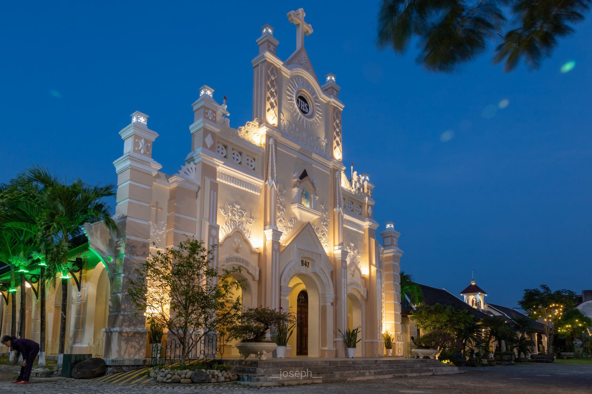 Top-26-điểm-đến-hấp-dẫn-nhất-tại-Quảng-Ngãi-hứa-hẹn-sẽ-để-lại-cho-bạn-những-kỷ-niệm-khó-quên-19
