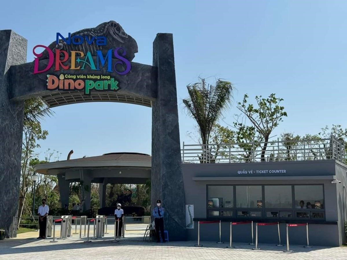 Trải nghiệm Dino Park Phan Thiết: Địa điểm vui chơi lý tưởng cho cả gia đình - ảnh 1