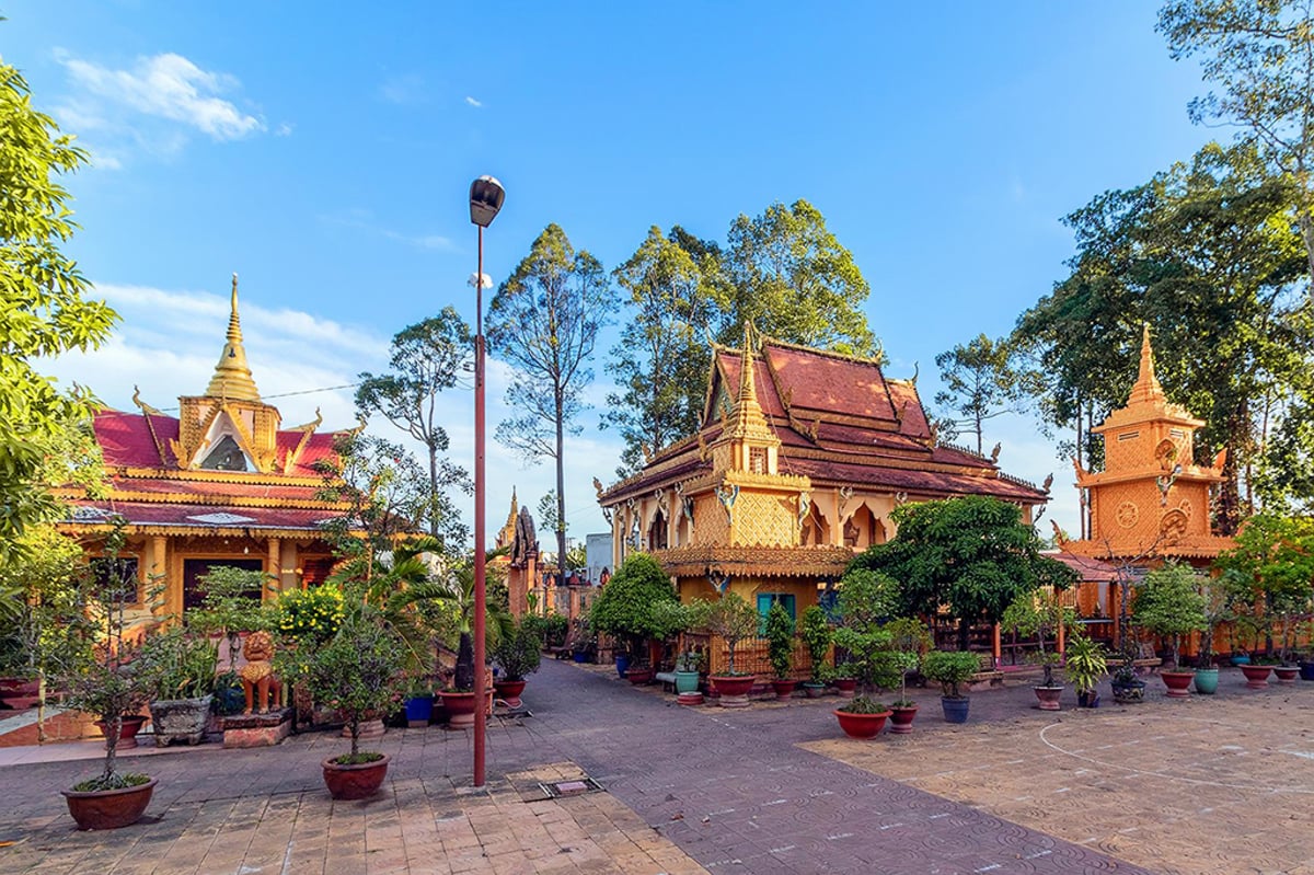 Ghé thăm chùa Pothisomron - Địa điểm du lịch tâm linh nổi bật tại Cần Thơ - ảnh 1
