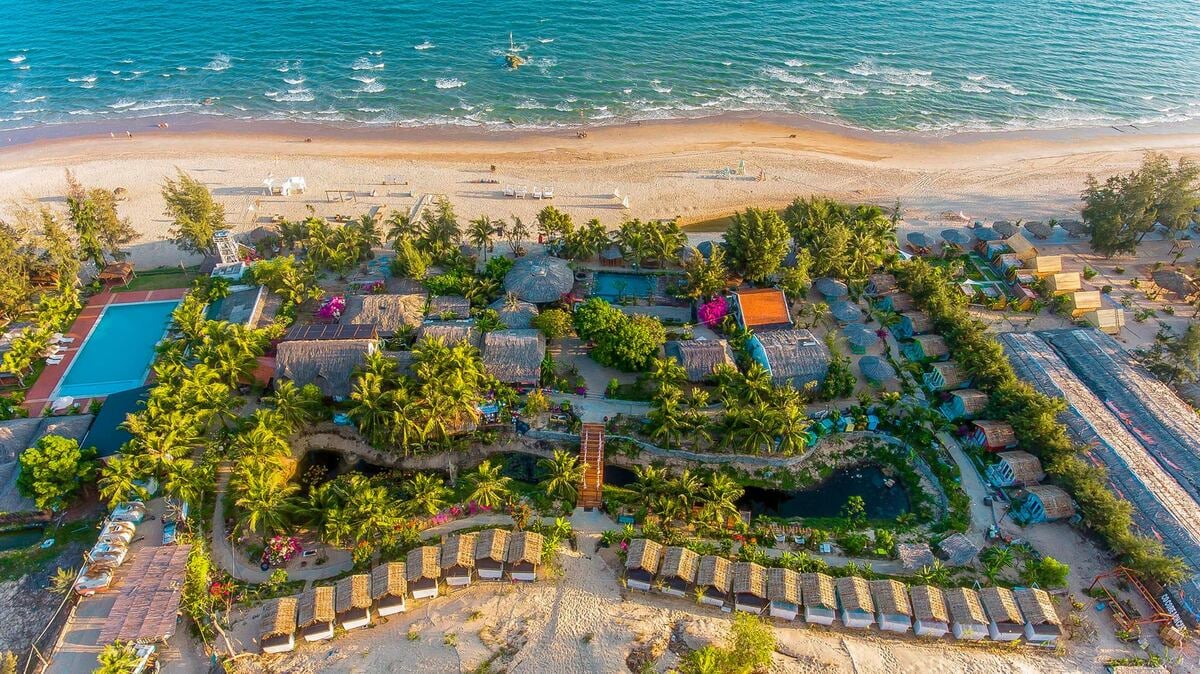 Kinh nghiệm vui chơi tại Coco Beach Camp La Gi Bình Thuận chi tiết 2025 - ảnh 1