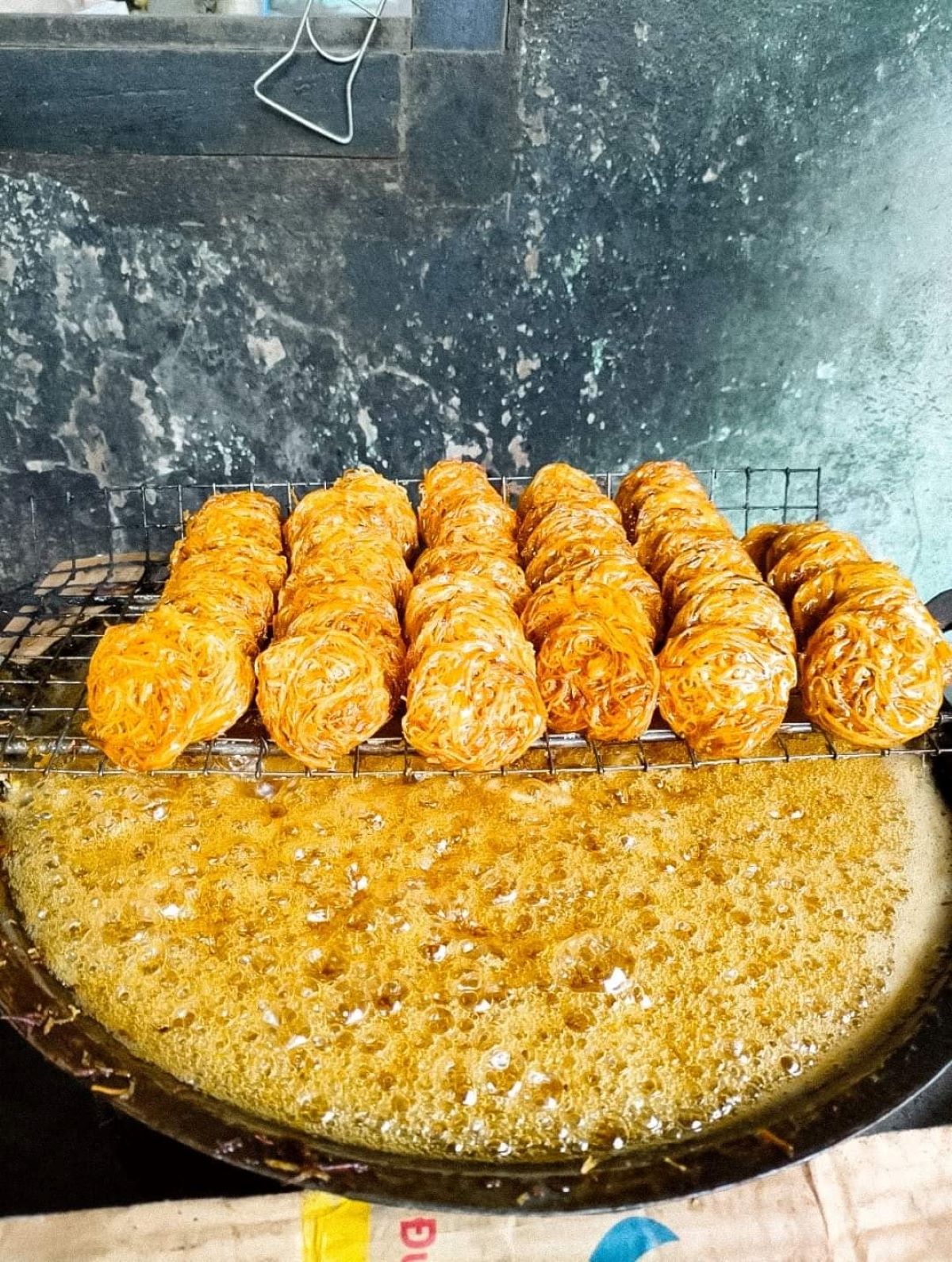 Bánh rế - Món ăn vặt ngon khó cưỡng của Phan Thiết - ảnh 2