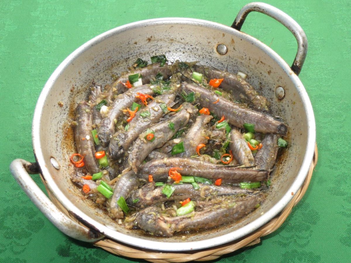 Cá bống sao - Món ngon “tốn cơm” của người Sóc Trăng - ảnh 2