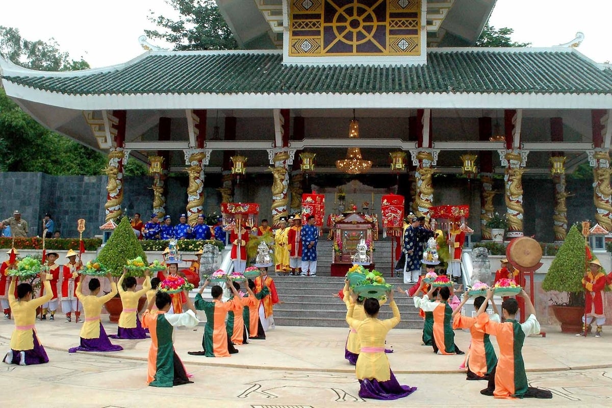 mieu-ba-chua-xu-nui-nam-5