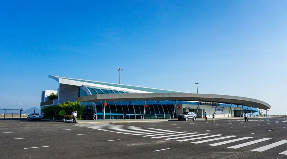 Kinh nghiệm di chuyển tại sân bay Tuy Hòa - Cửa ngõ đến 'xứ sở hoa vàng trên cỏ xanh' - ảnh 3