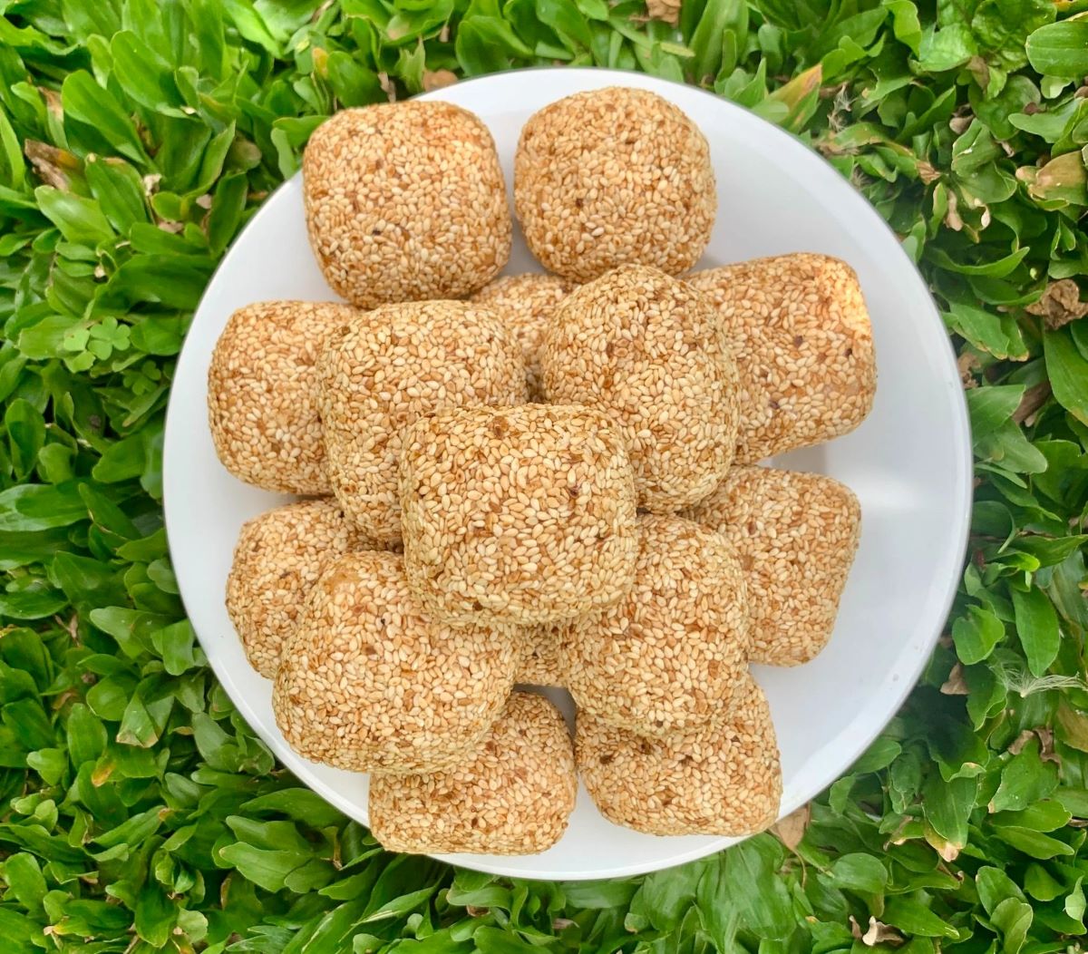 Thưởng thức bánh mè láo: Đặc sản ngon khó cưỡng ở Sóc Trăng - ảnh 1