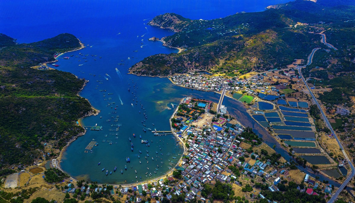 kinh-nghiem-du-lich-ninh-thuan-tu-tuc-dip-le-30-4-1