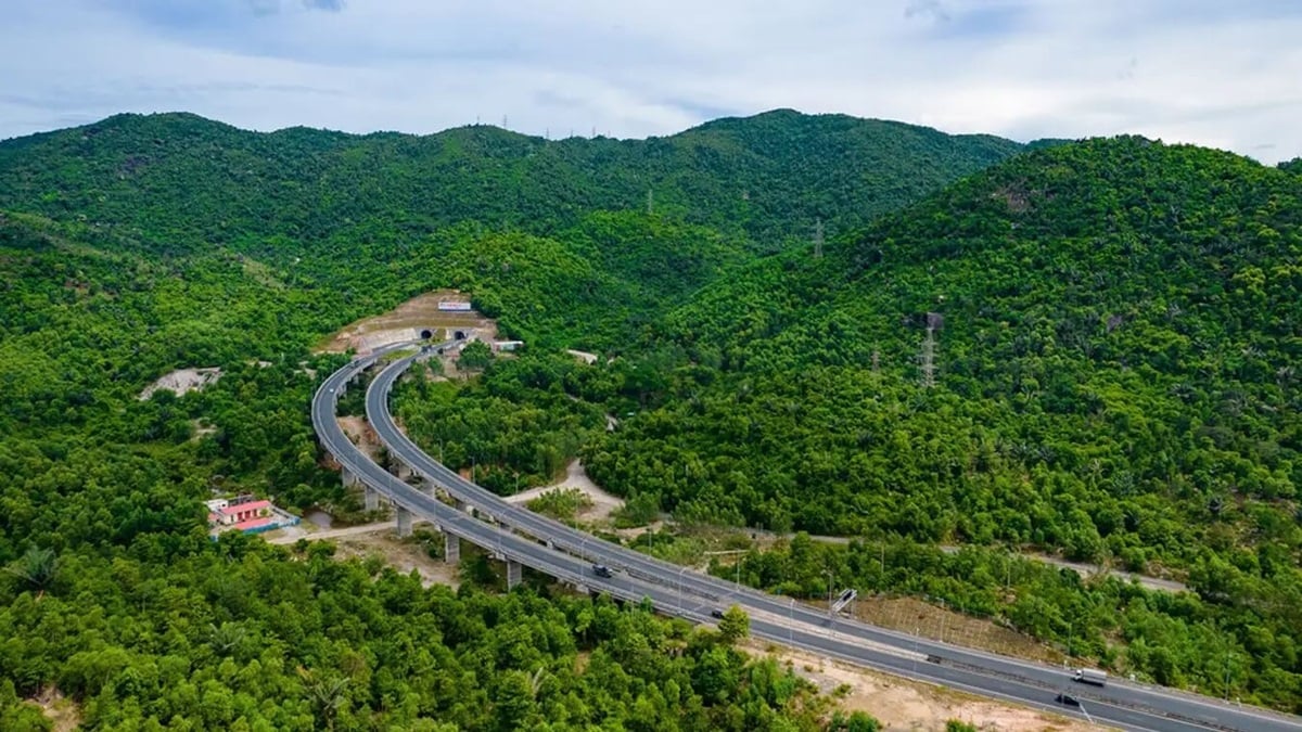 cung-duong-dep-nhat-phu-yen