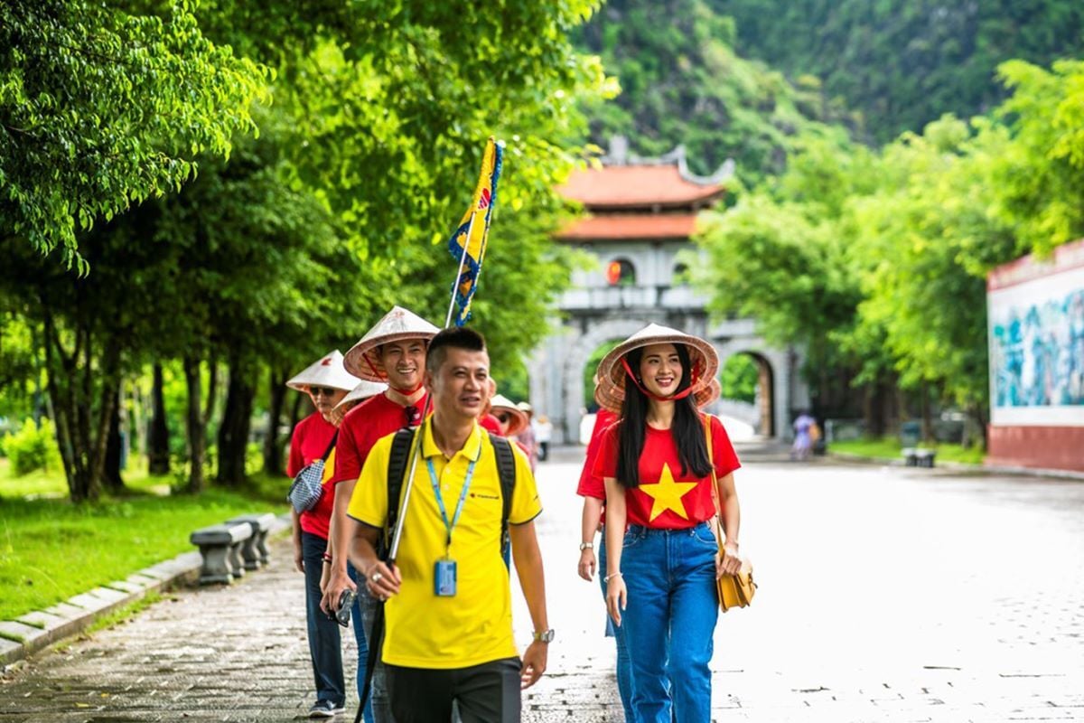 Hướng dẫn viên du lịch (Ảnh minh họa)