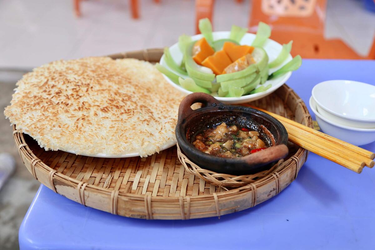 Oanh tạc 5 quán cơm cháy kho quẹt ngon nhất Cần Thơ - ảnh 2