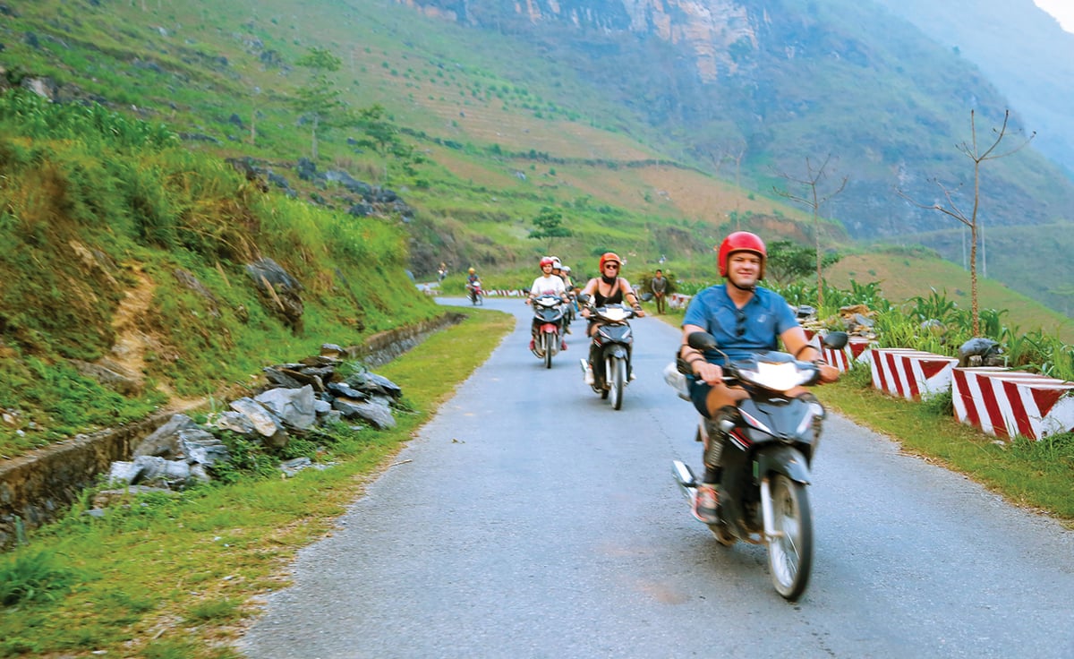 Nên đi xe số hay xe ga khi đổ đèo Hà Giang? - ảnh 4