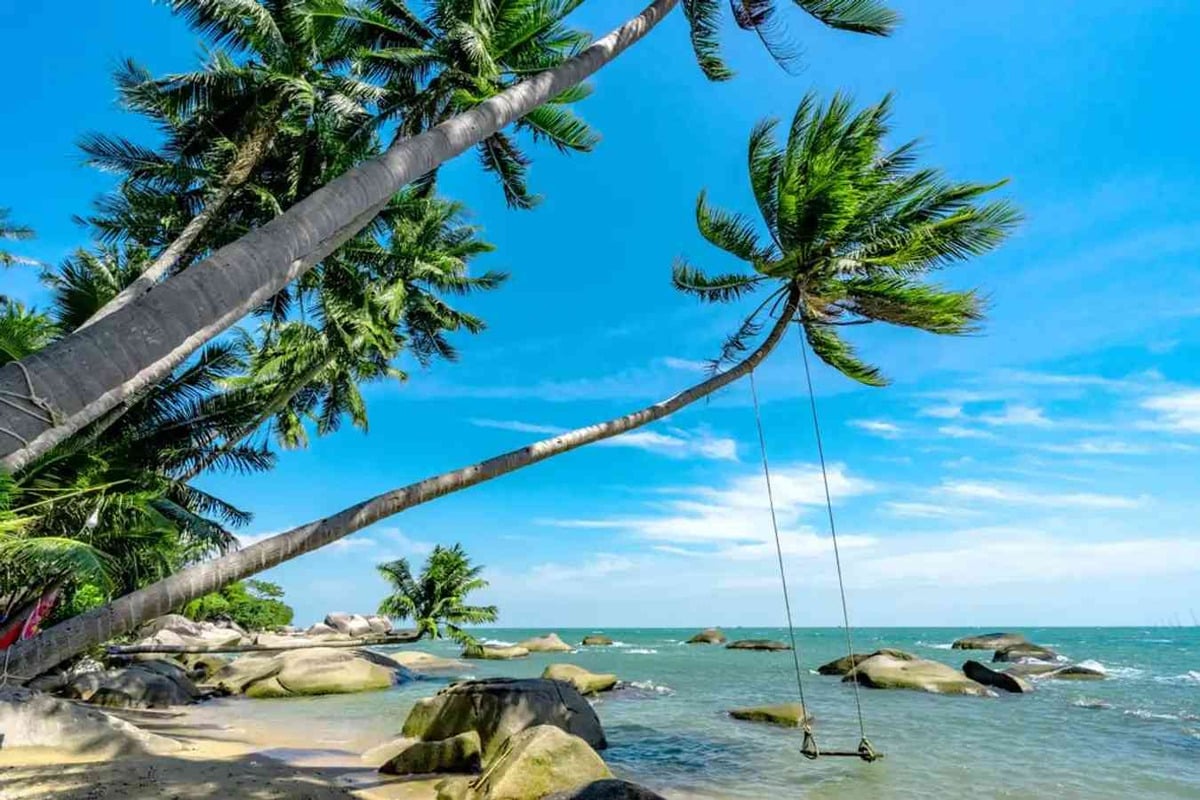 Cẩm nang du lịch Hòn Sơn Kiên Giang từ A-Z: Ăn gì, chơi gì chi tiết nhất - ảnh 1