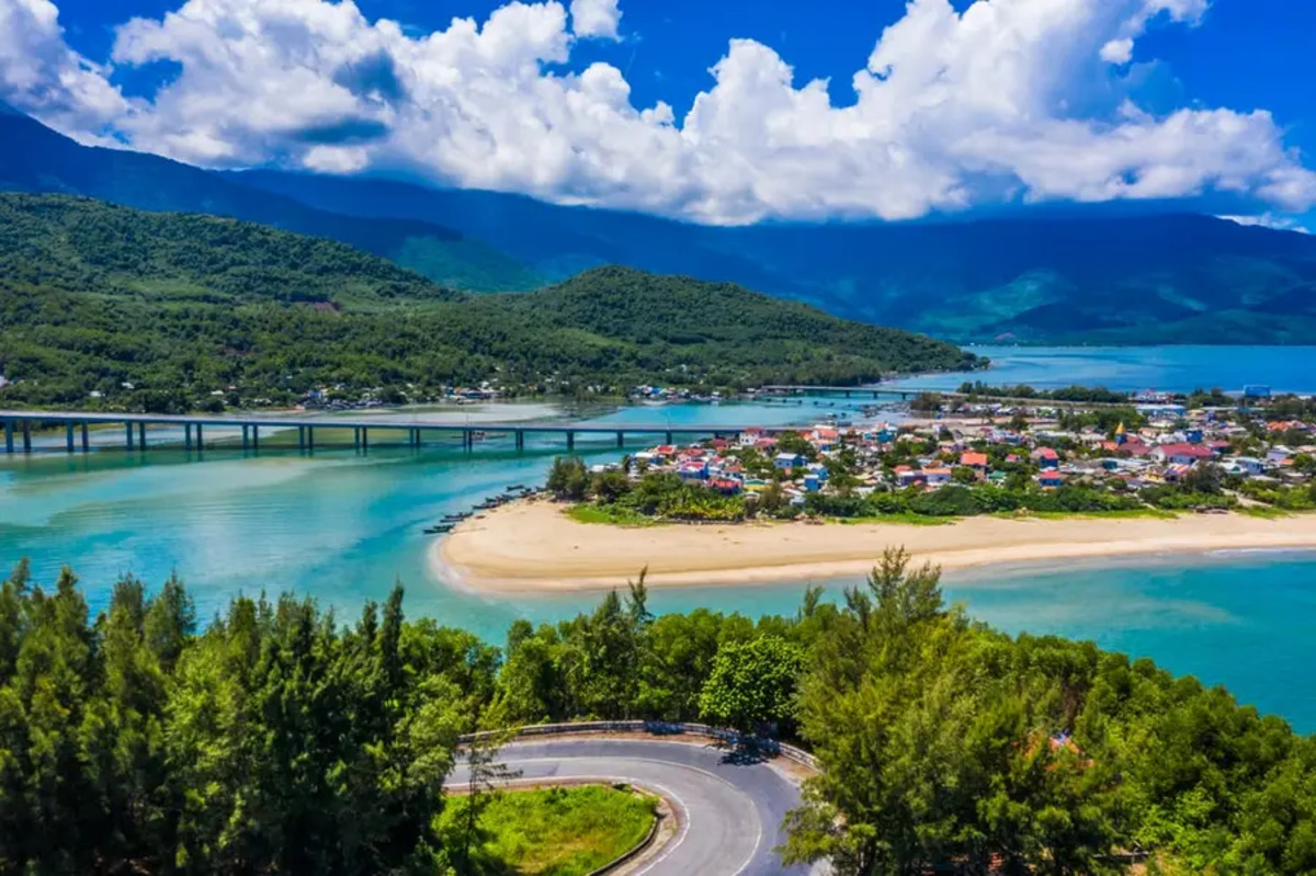 Top những điểm đẹp nhất Huế khi du lịch hè 2025 - ảnh 1